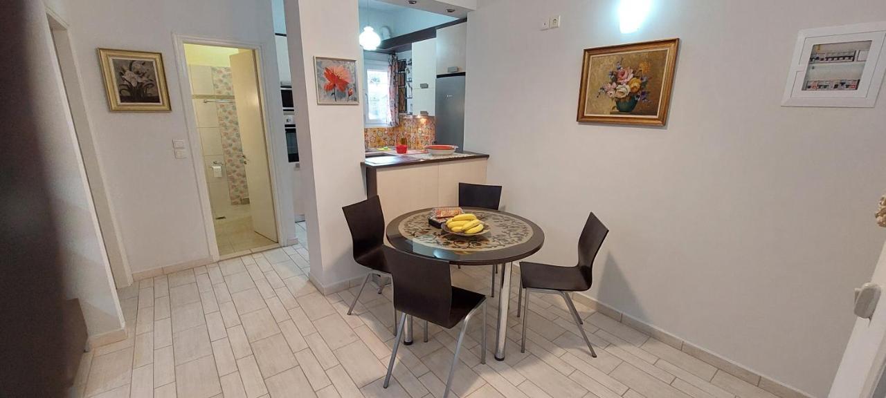Flora's Boutique At The Heart Of Corfu
